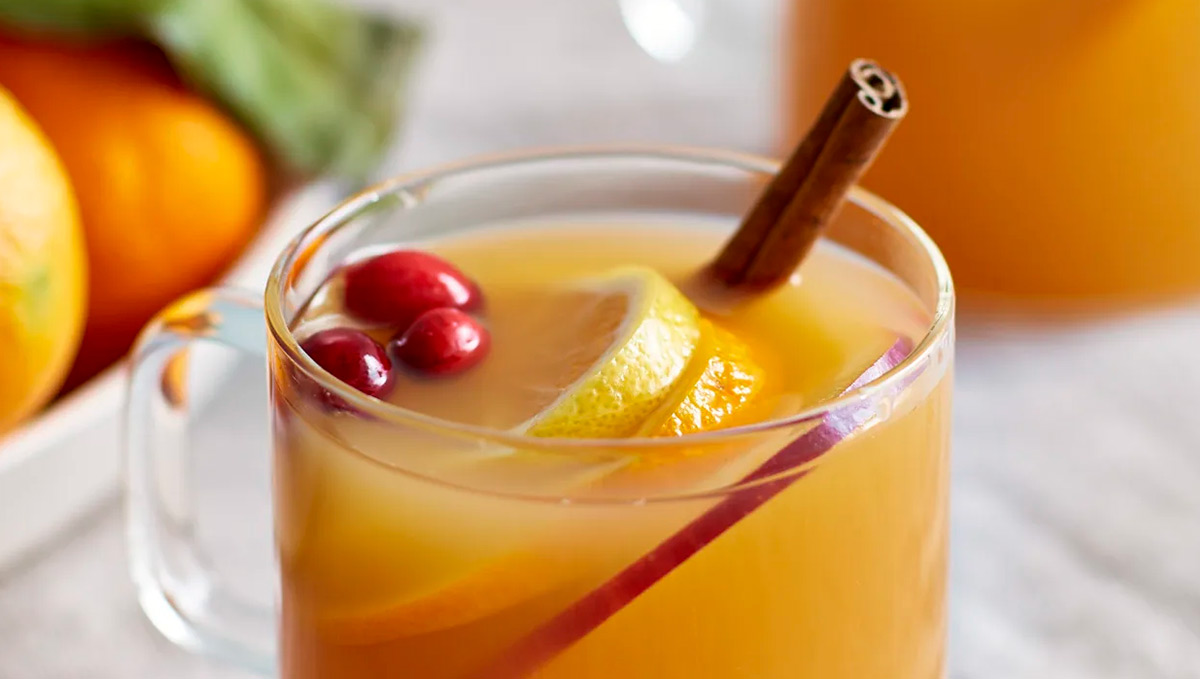 Slow Cooker Wassail Punch