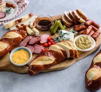 pretzel dipping board